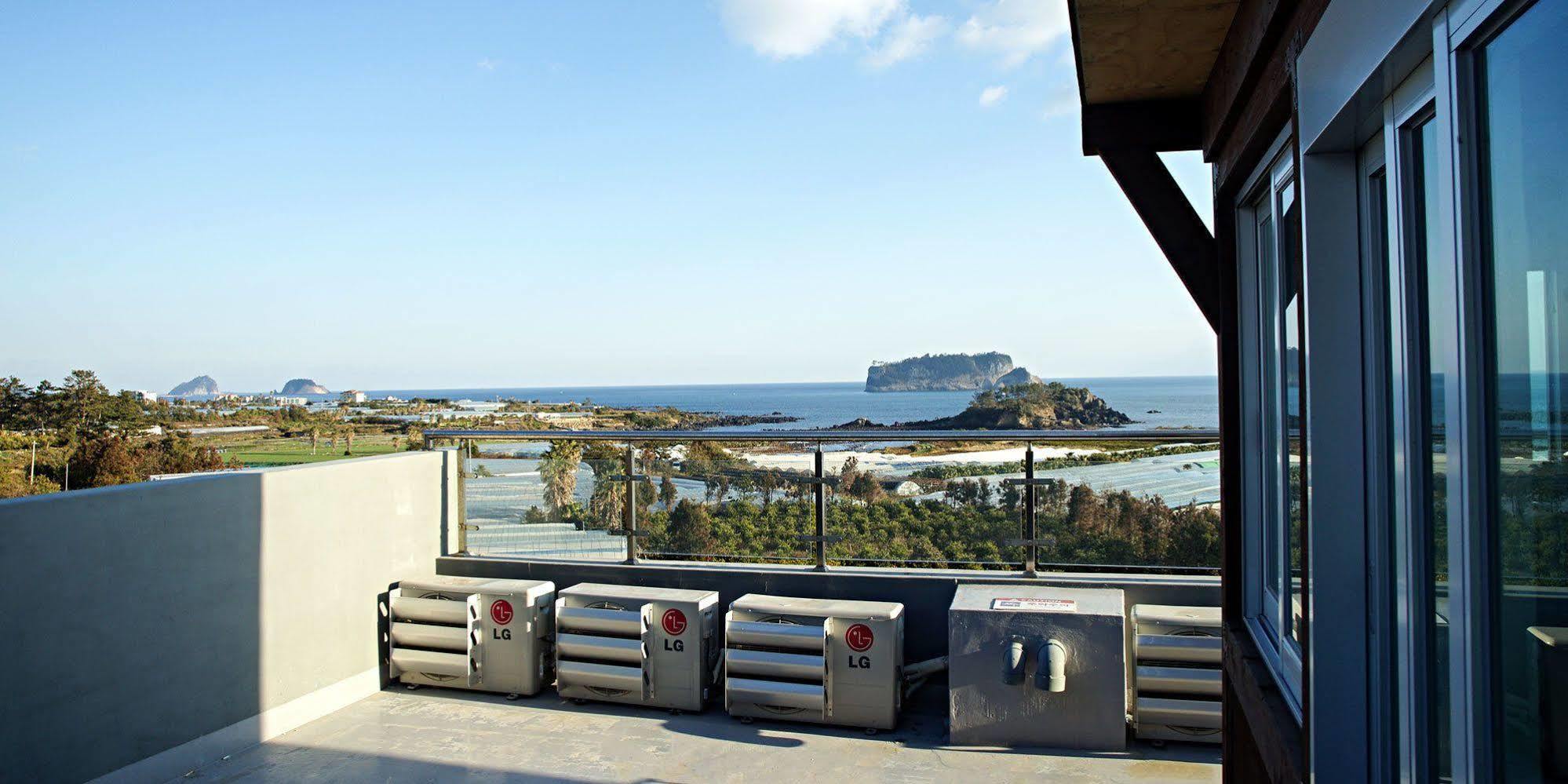 Olleyo Resort Σεογκουίπο Εξωτερικό φωτογραφία